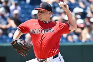 MAJOR LEAGUE BASEBALL NEWS