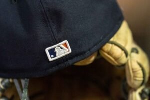MAJOR LEAGUE BASEBALL NEWS