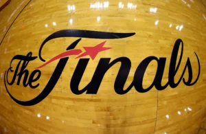 VICTOR WEMBANYAMA CARRIES SPURS TO 115-111 WIN THAT CUTS KNICKS’ NBA FINALS LEAD TO 2-1